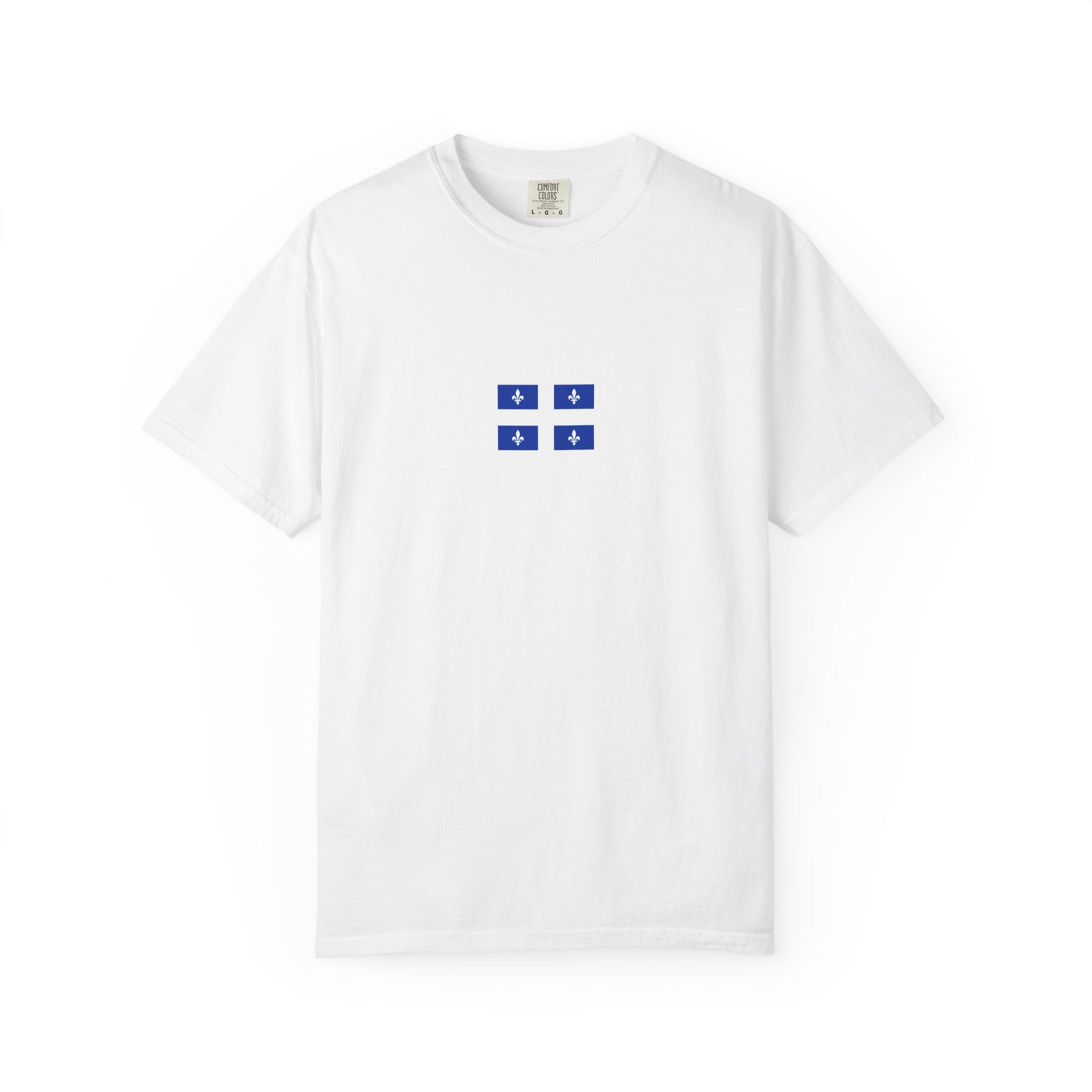 𝗤𝗨𝗘𝗕𝗘𝗖 | 𝗧‑𝗦𝗛𝗜𝗥𝗧 "Minimal Front Flag & Back Map Design" 👕🛒📦✈️🌍🚚✅