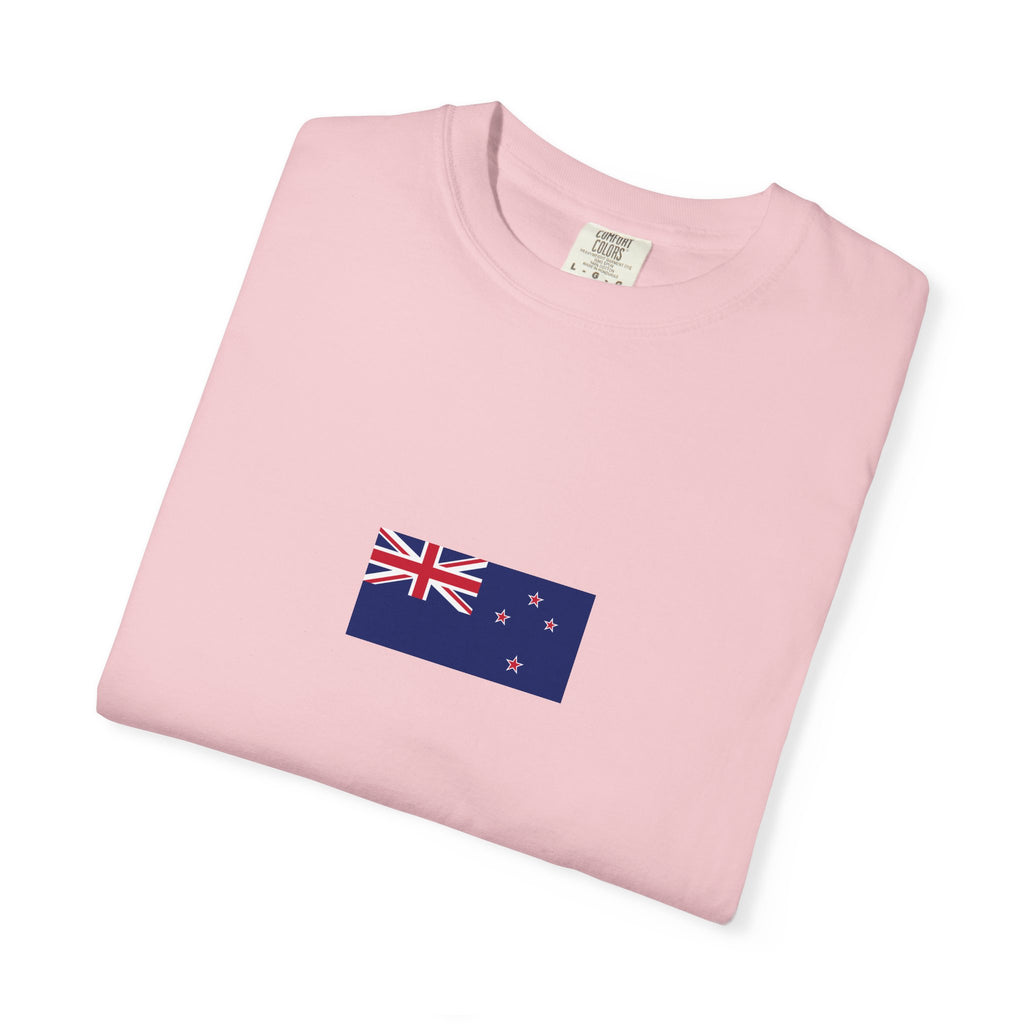 𝗡𝗘𝗪 𝗭𝗘𝗔𝗟𝗔𝗡𝗗 | 𝗧‑𝗦𝗛𝗜𝗥𝗧 "Minimal Front Flag & Back Map Design" 👕🛒📦✈️🌍🚚✅